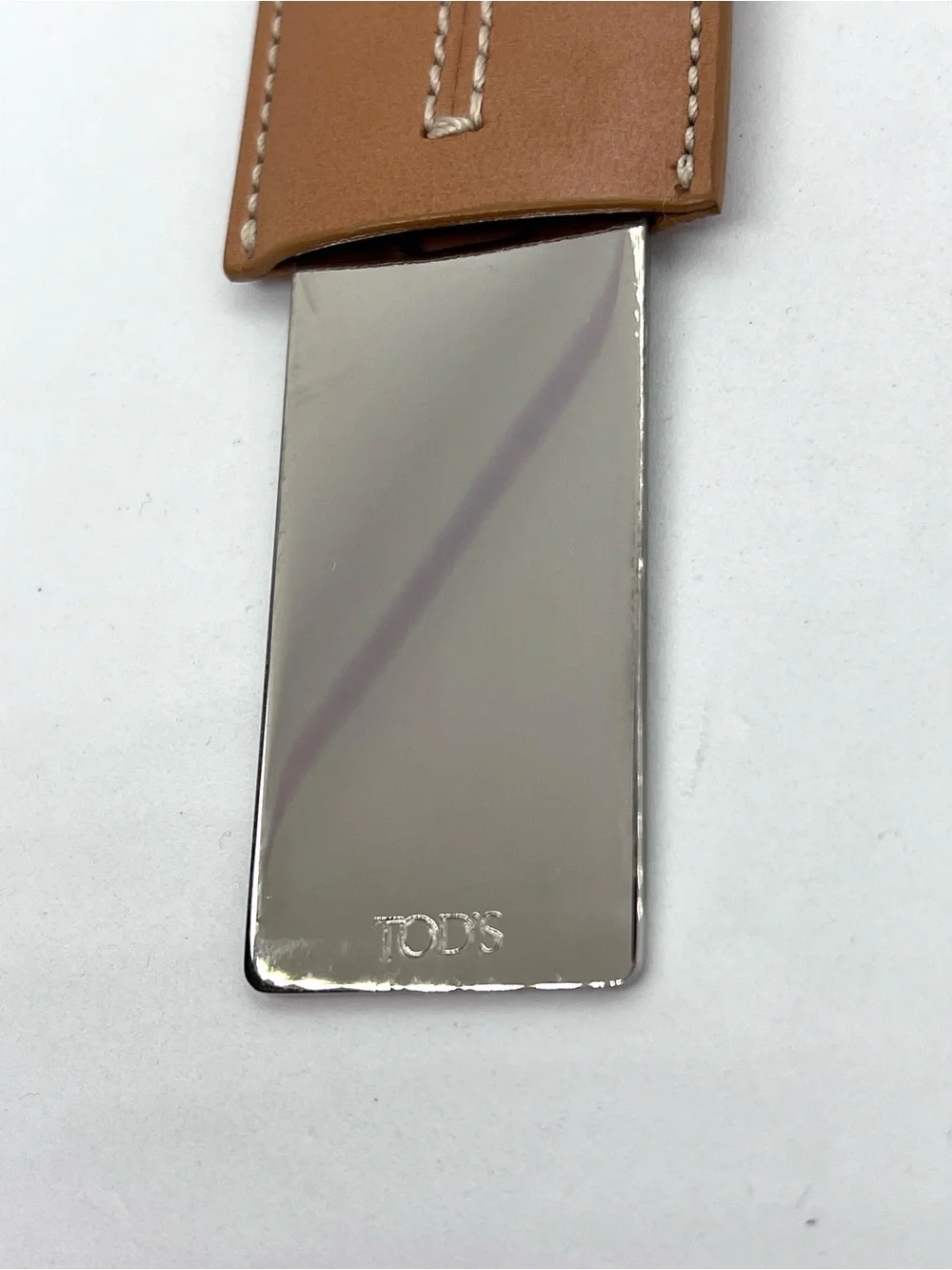 Tod’s Leather Keychain Mirror Travel Compact Tan w/ Branded Box & Cloth Italy